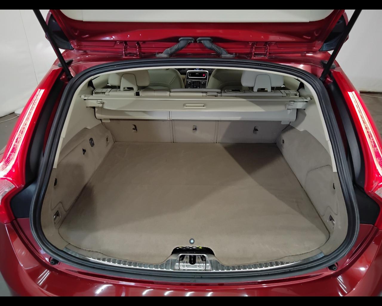 VOLVO V60 I 2014 - V60 2.4 d6 phev awd geatronic