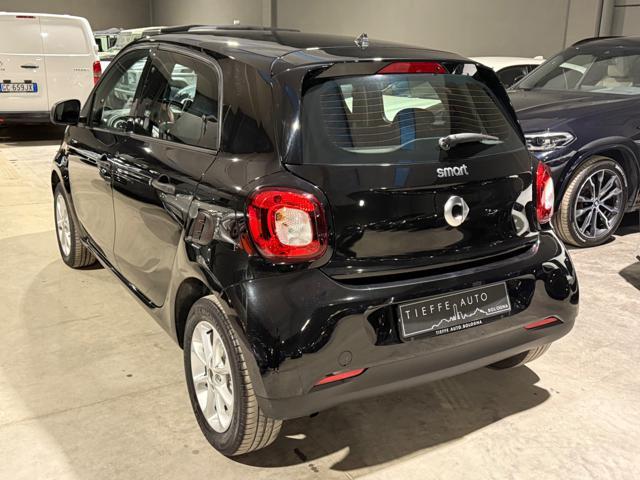 SMART ForFour 70 1.0 Passion *NEOPATENTATI*