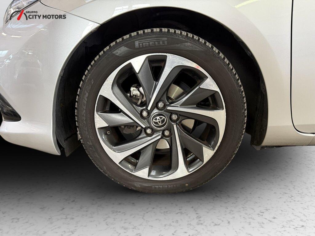 Toyota Auris 5 Porte 1.8 Hybrid Active CVT