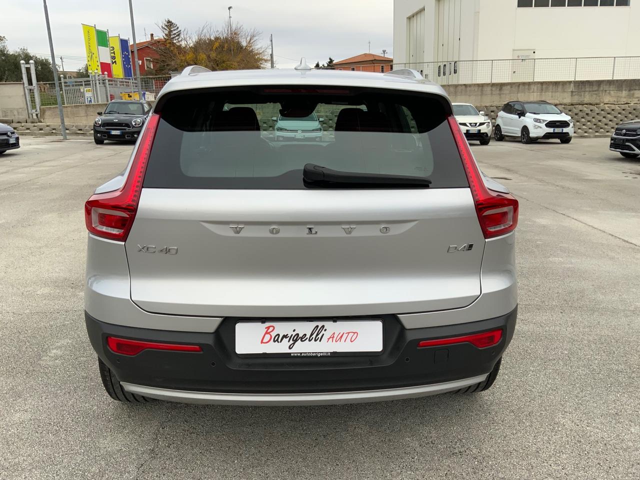 Volvo XC40 D4 AWD Geartronic Momentum