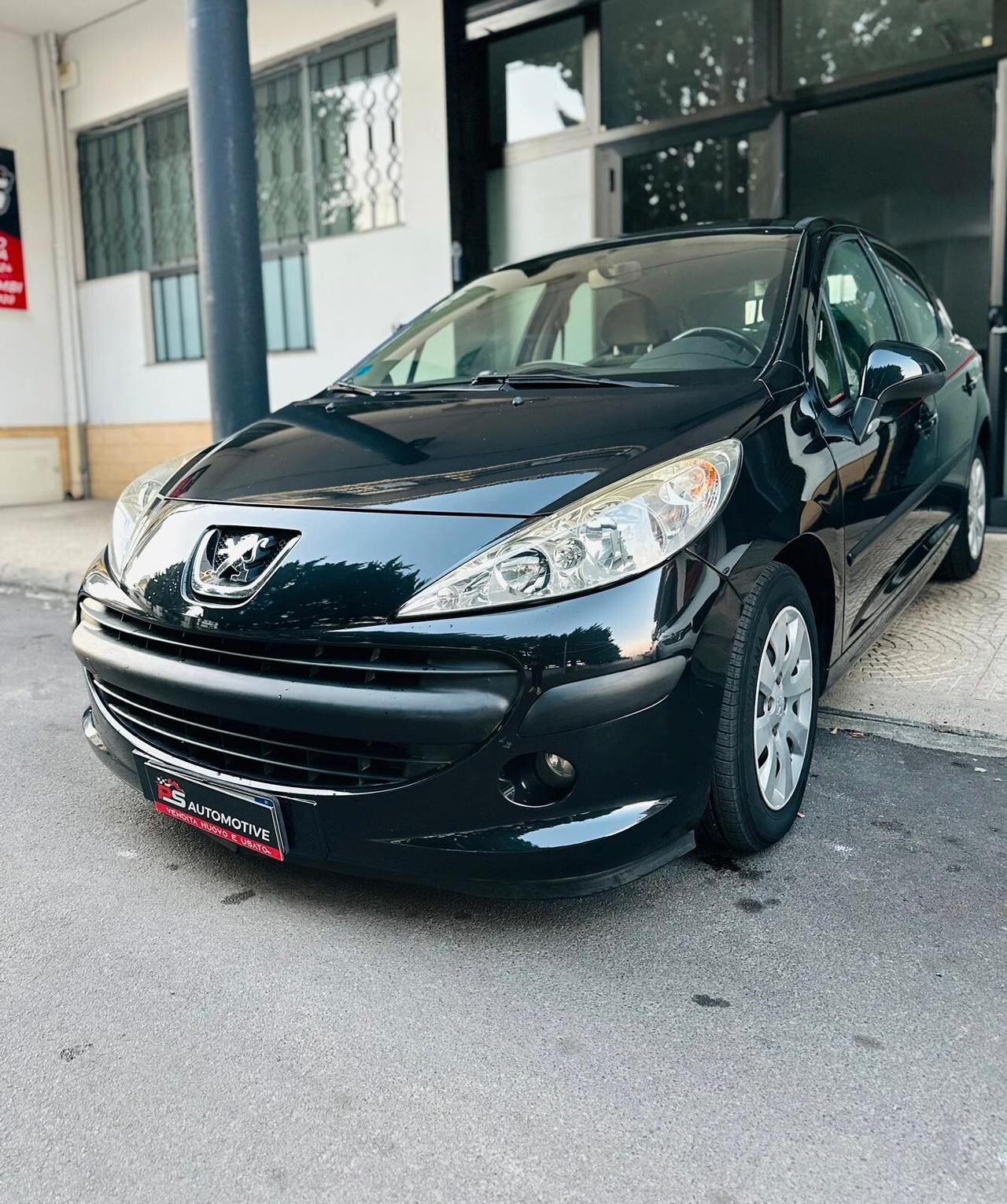 Peugeot 207 1.4 SOLO 120.000KM