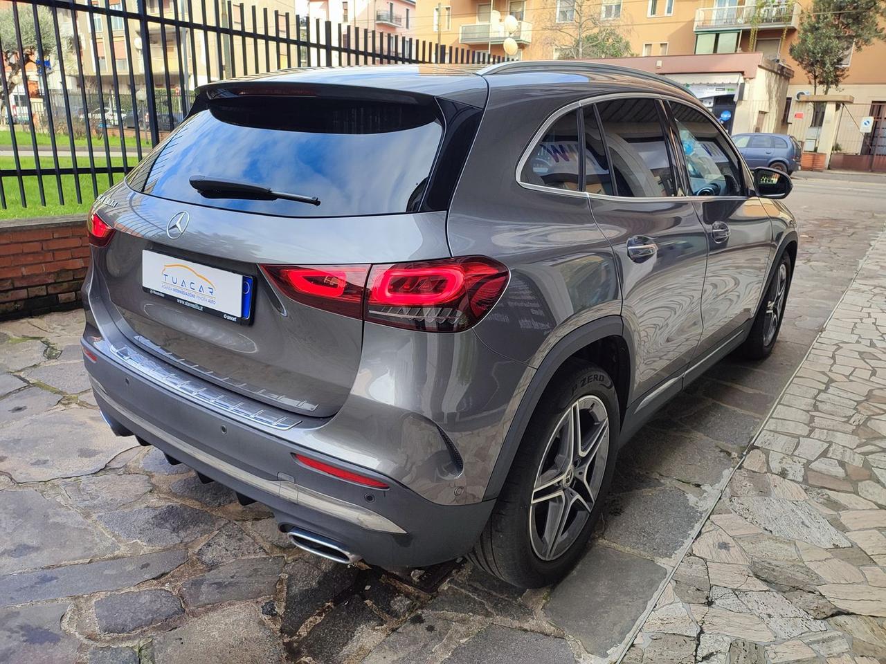 Mercedes-Benz GLA 180 180d Premium C. Aut. #9210