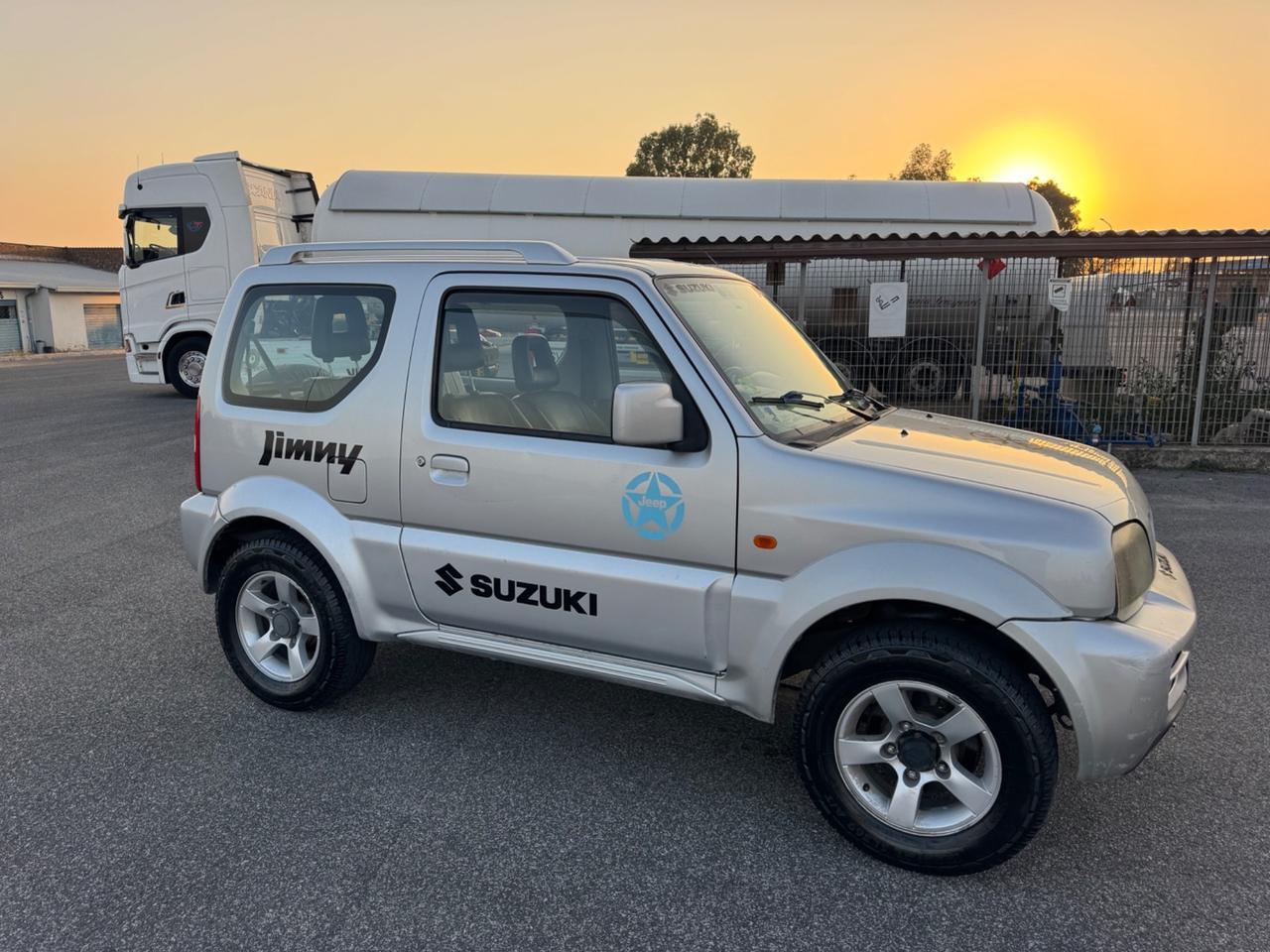 Suzuki Jimny 1.3i 16V cat 4WD JLX Più