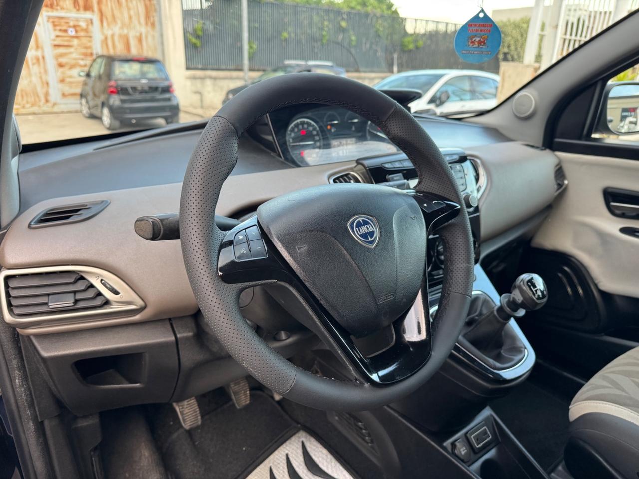 Lancia Ypsilon 1.2 Gold *finanziabile*