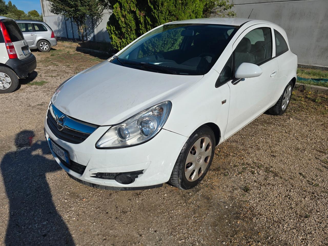 Opel Corsa 1.4 16V 3 porte AUTOMATICA