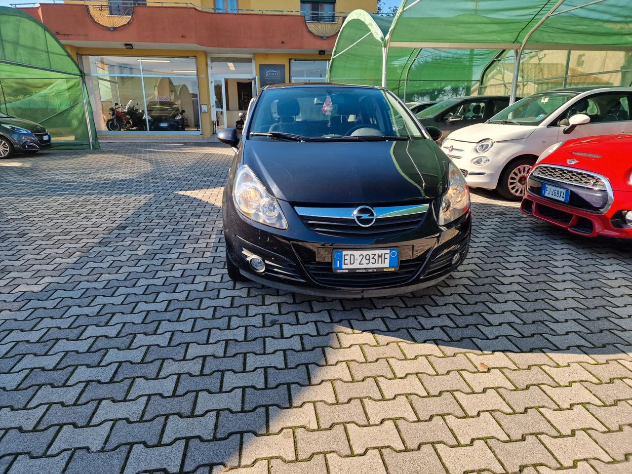 Opel Corsa 1.2 5 porte Edition