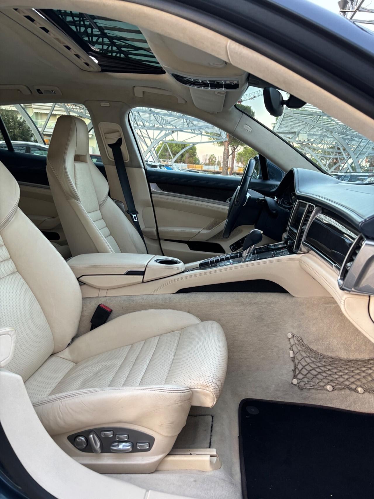 Porsche Panamera 4.8 TURBO S V8 500CV