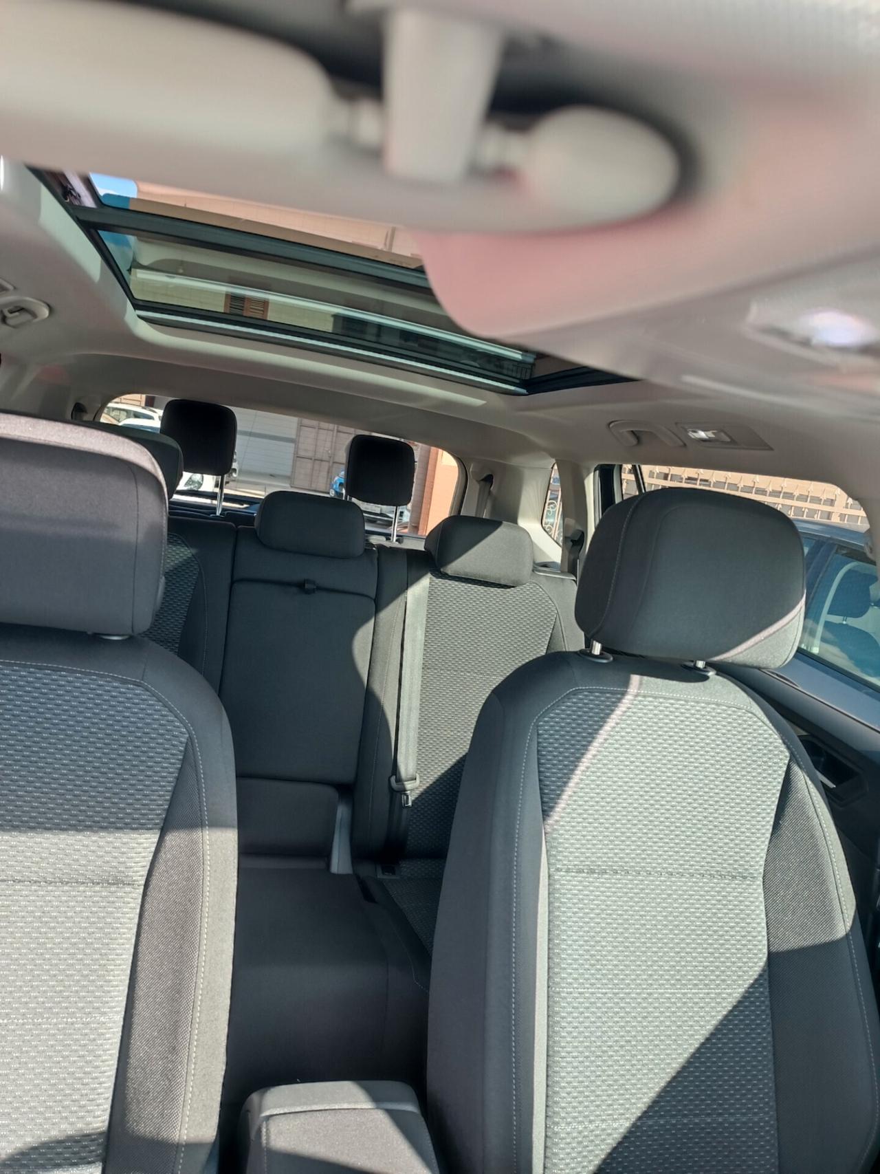 Volkswagen Tiguan con Tetto apribile