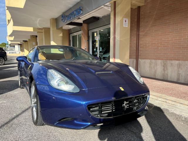 FERRARI California DCT