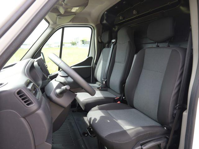 RENAULT Master Master T28 2.3 dCi 135 PC-TN Furgone Ice