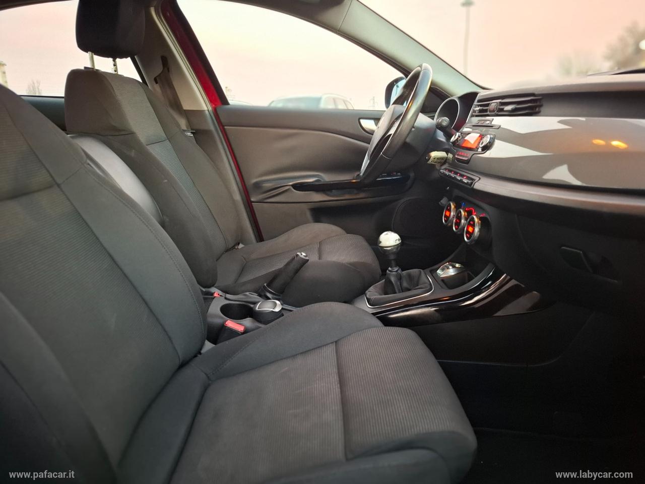 ALFA ROMEO Giulietta 1.6 JTDm-2 105 CV Distinctive