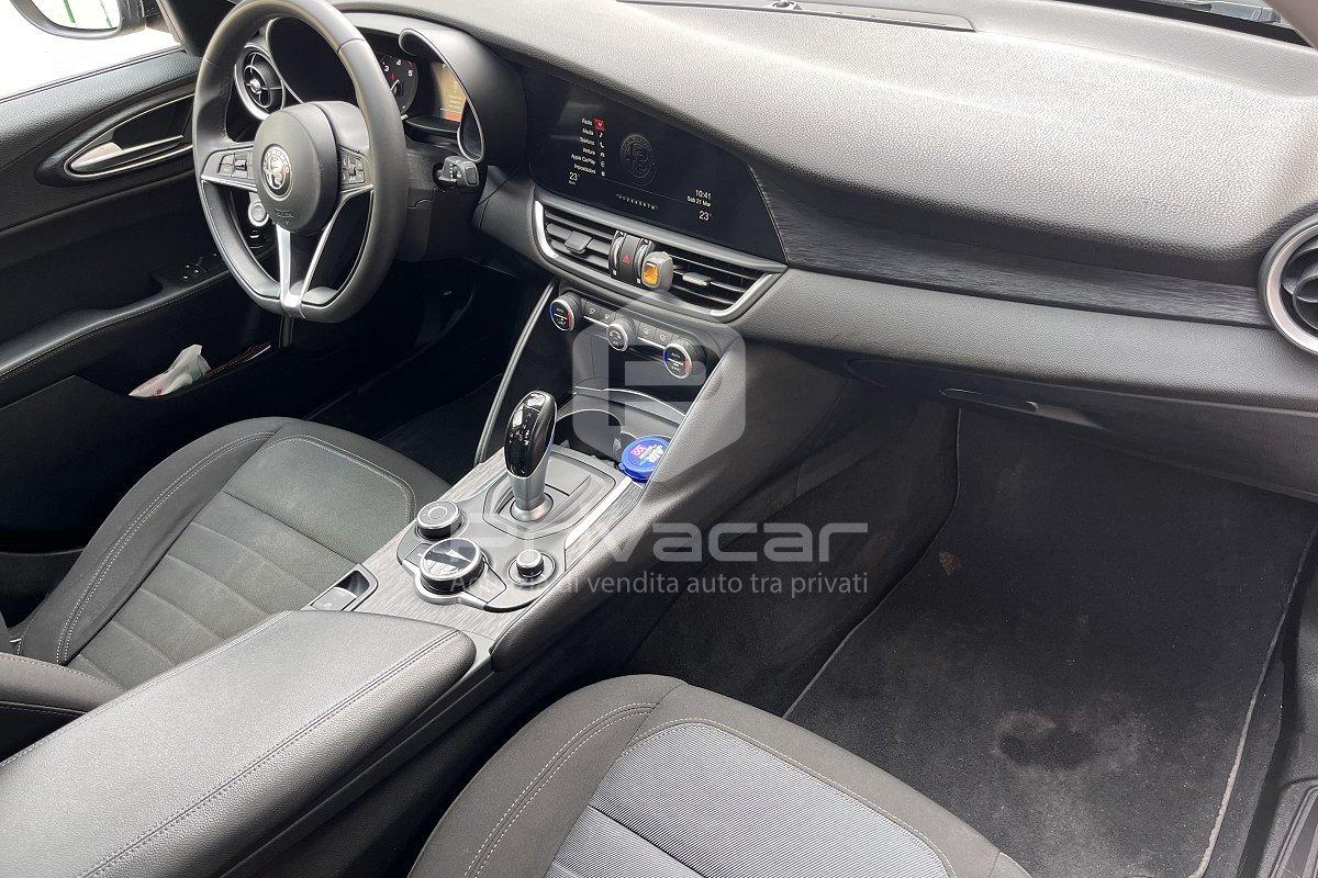 ALFA ROMEO Giulia 2.2 Turbodiesel 160 CV AT8 Business