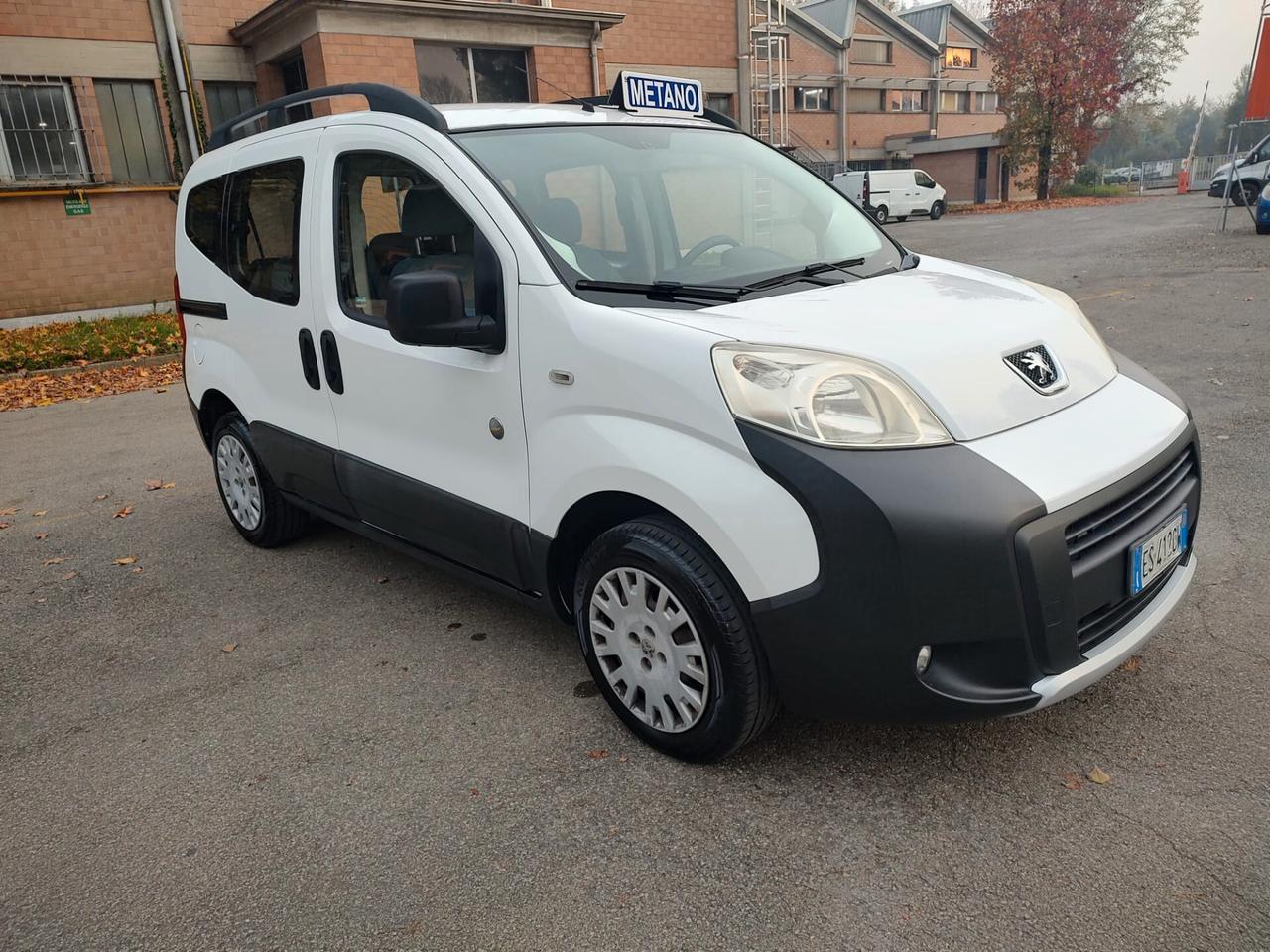 Peugeot Bipper TEPEE 1.4 ACTIVE (PREMIUM) 55KW E5 METANO, OK NEOPATENTATI, GARANZIA L.12 MESI