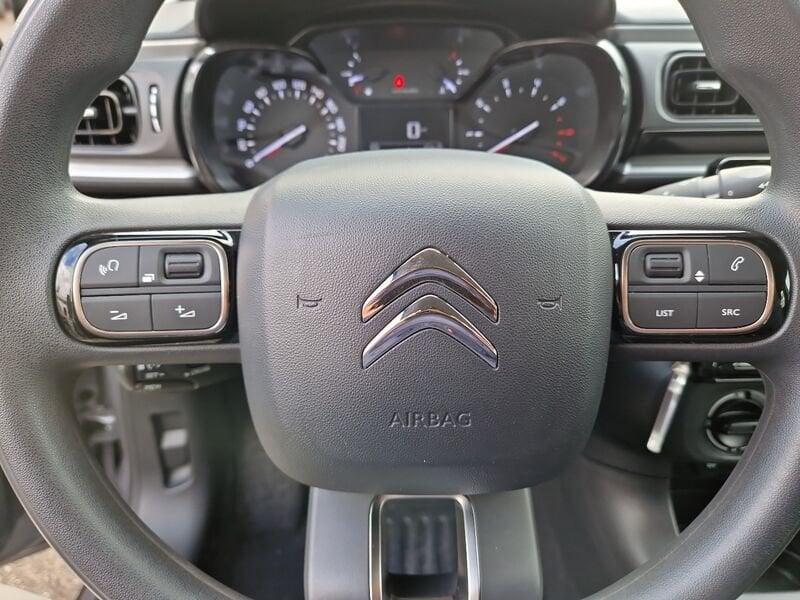 Citroën C3 III 2017 1.2 puretech Shine s&s 83cv neopatentati