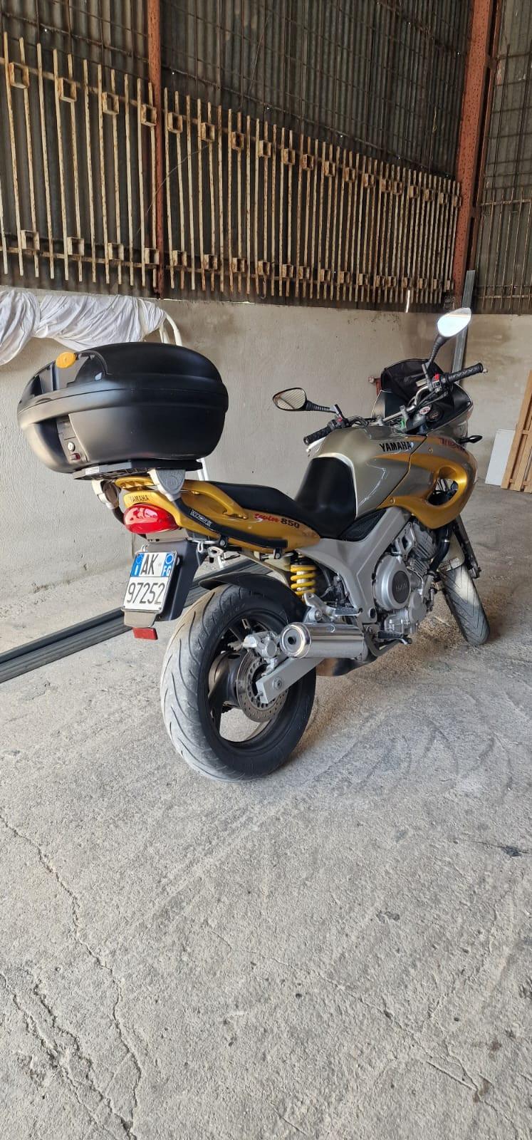 YAMAHA TDM 850 Maniacale