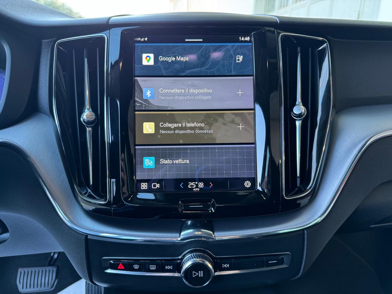 Volvo XC 60 XC60 T6 PHEV Expression AWD GARANZIA 24 MESI