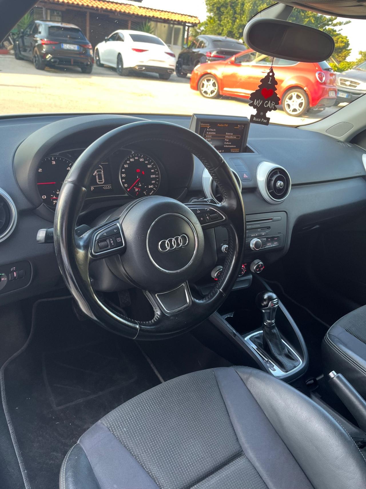 Audi A1 SPB 1.6 TDI S tronic S line edition plus