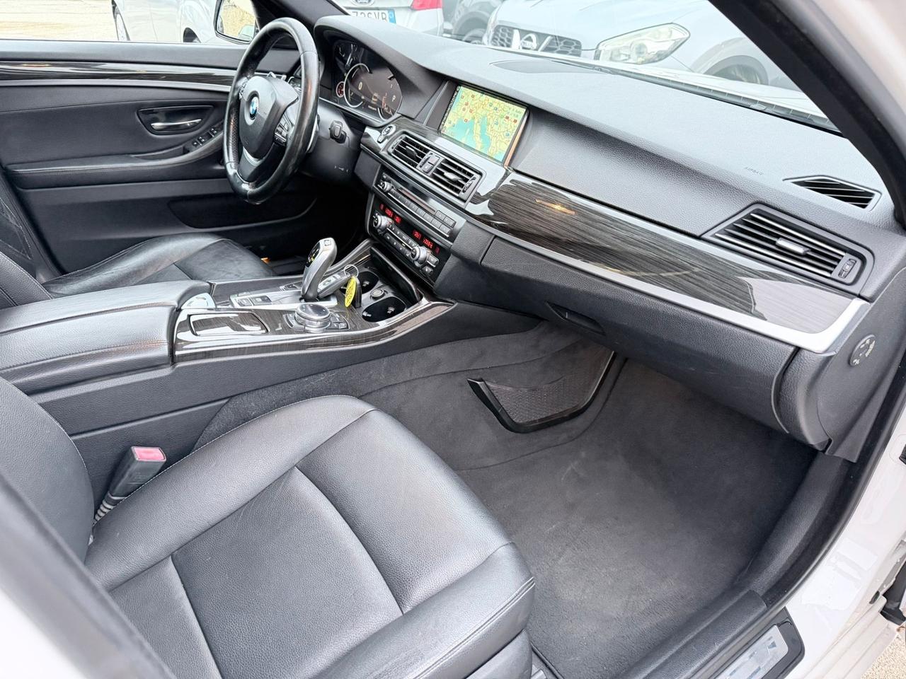 BMW 520d 190CV AUTOMATICO Luxury 2015 EURO6