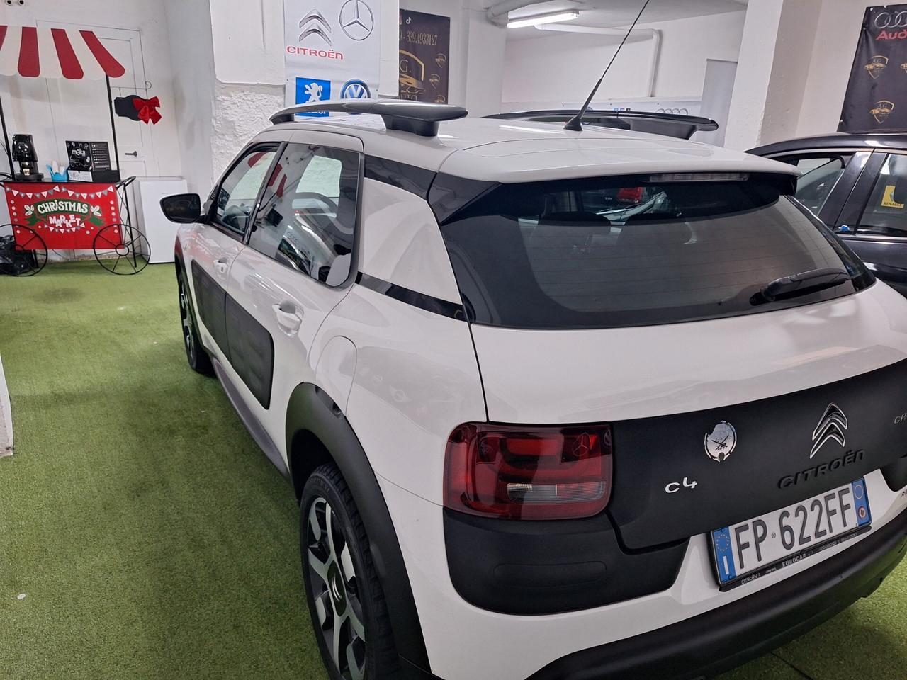 Citroen C4 Cactus BlueHDi 100 S&S Shine