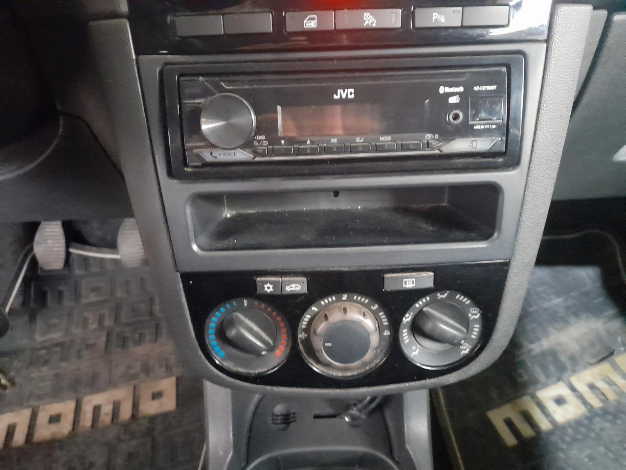 Opel Corsa 1.2 80CV 5 porte GPL-TECH Edition