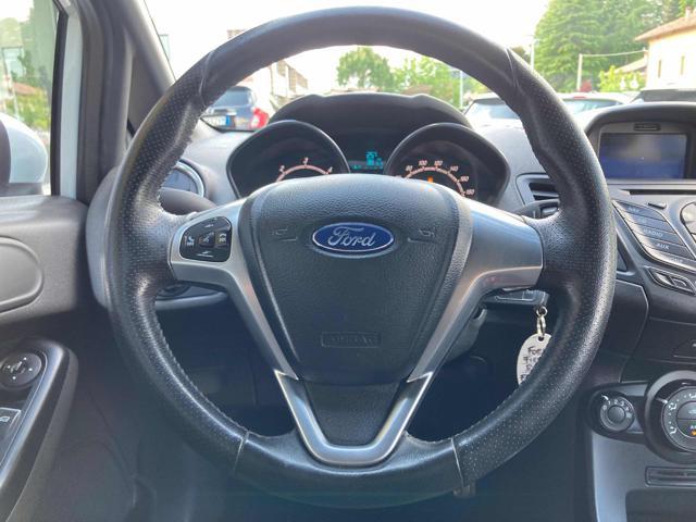 FORD Fiesta 1.5 TDCi 75CV 3 porte ST-Line X Neopatentati