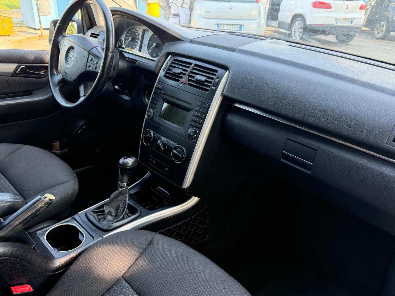 Mercedes-benz B 180 CDI Premium