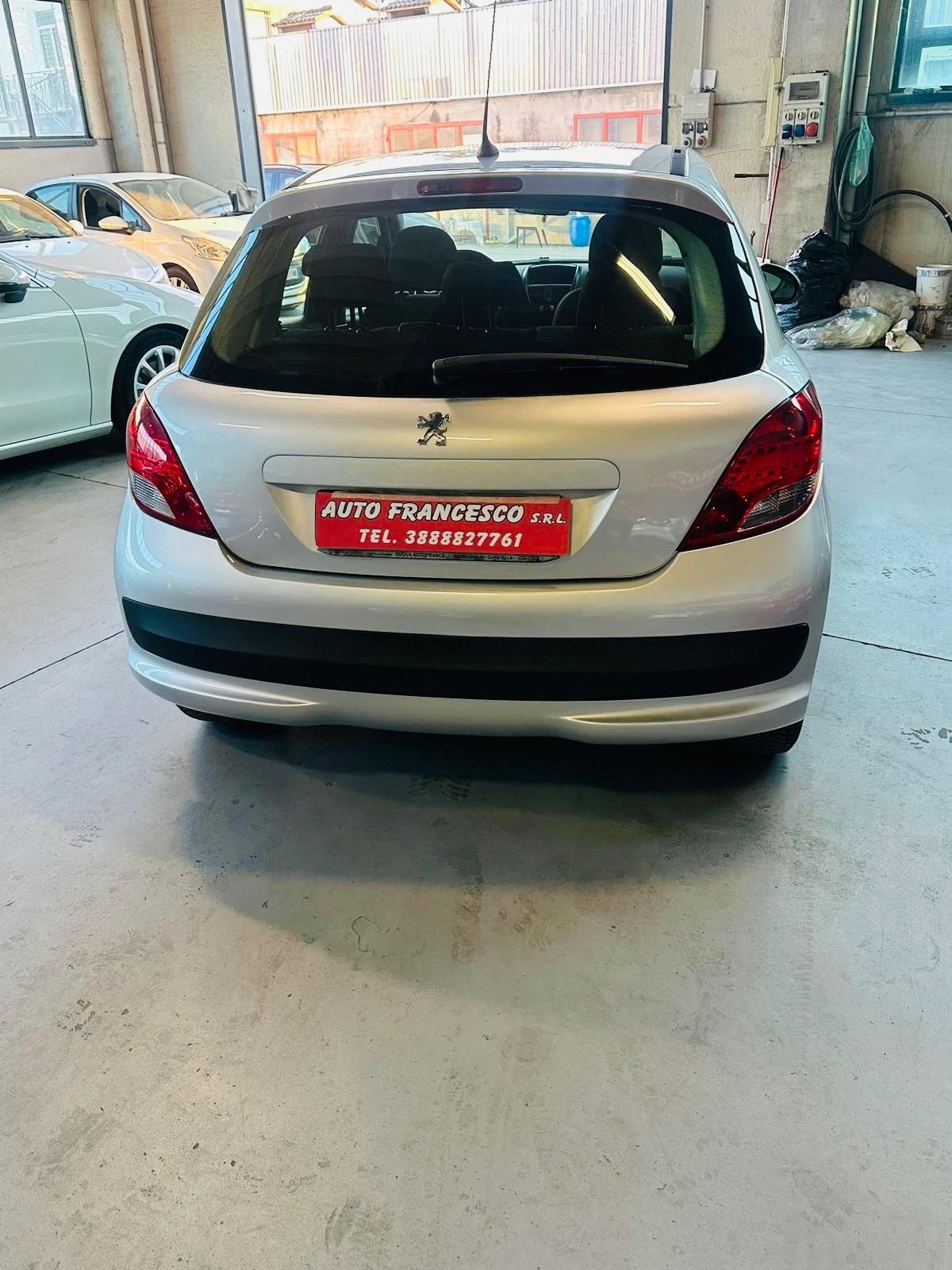 Peugeot 207 1.4 8V 75CV 5p. X Line ECO GPL