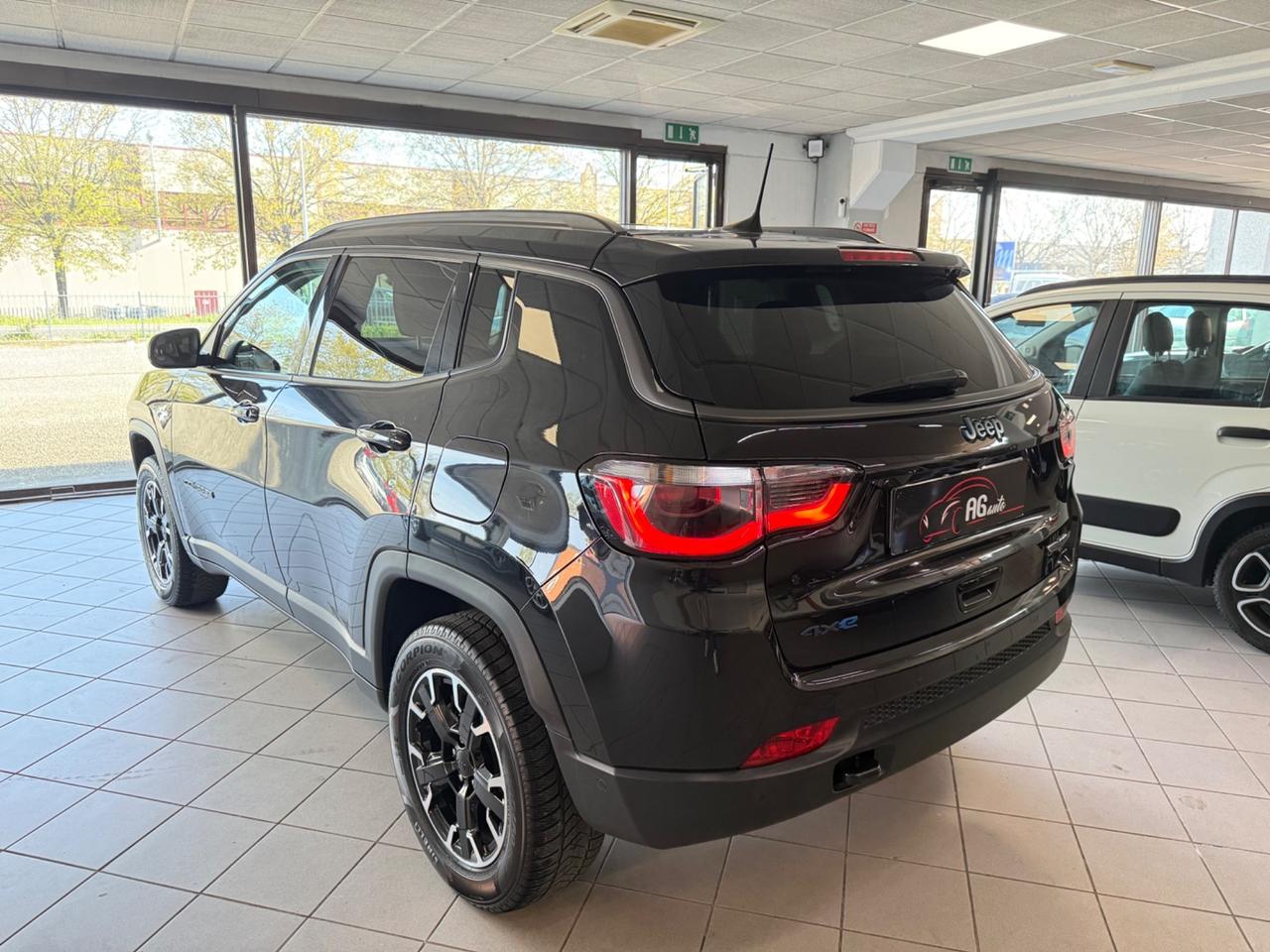 Jeep Compass 1.3 Turbo T4 240 CV PHEV AT6 4xe Trailhawk