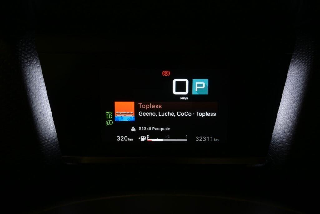 Citroen C4 X BLUEHDI 130CV SeS EAT8 MAX ( MIRROR - FARI LED NAVI TELECAMERA POST. ADAPTIVE CRUISE )