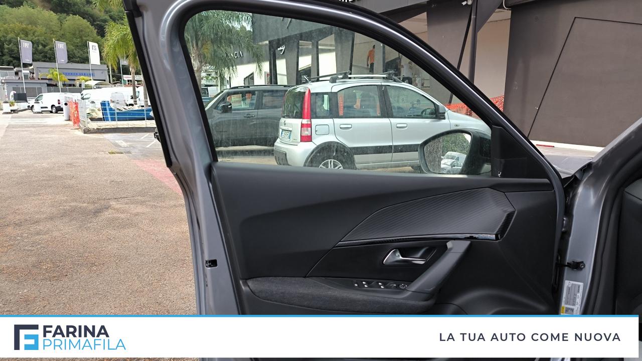 PEUGEOT 2008 Style Hybrid 136 e-DCS6