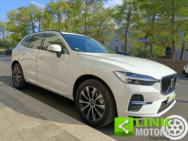 VOLVO XC60 B4 (d) automatico Plus Dark ESENTE BOLLO