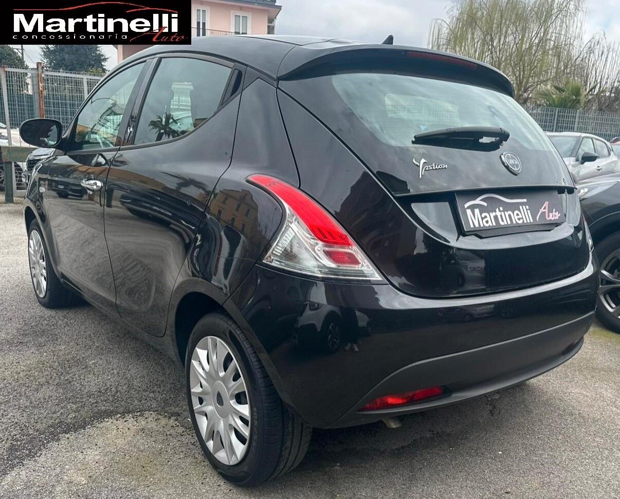 Lancia Ypsilon 1.2 69 CV 5 porte Gold
