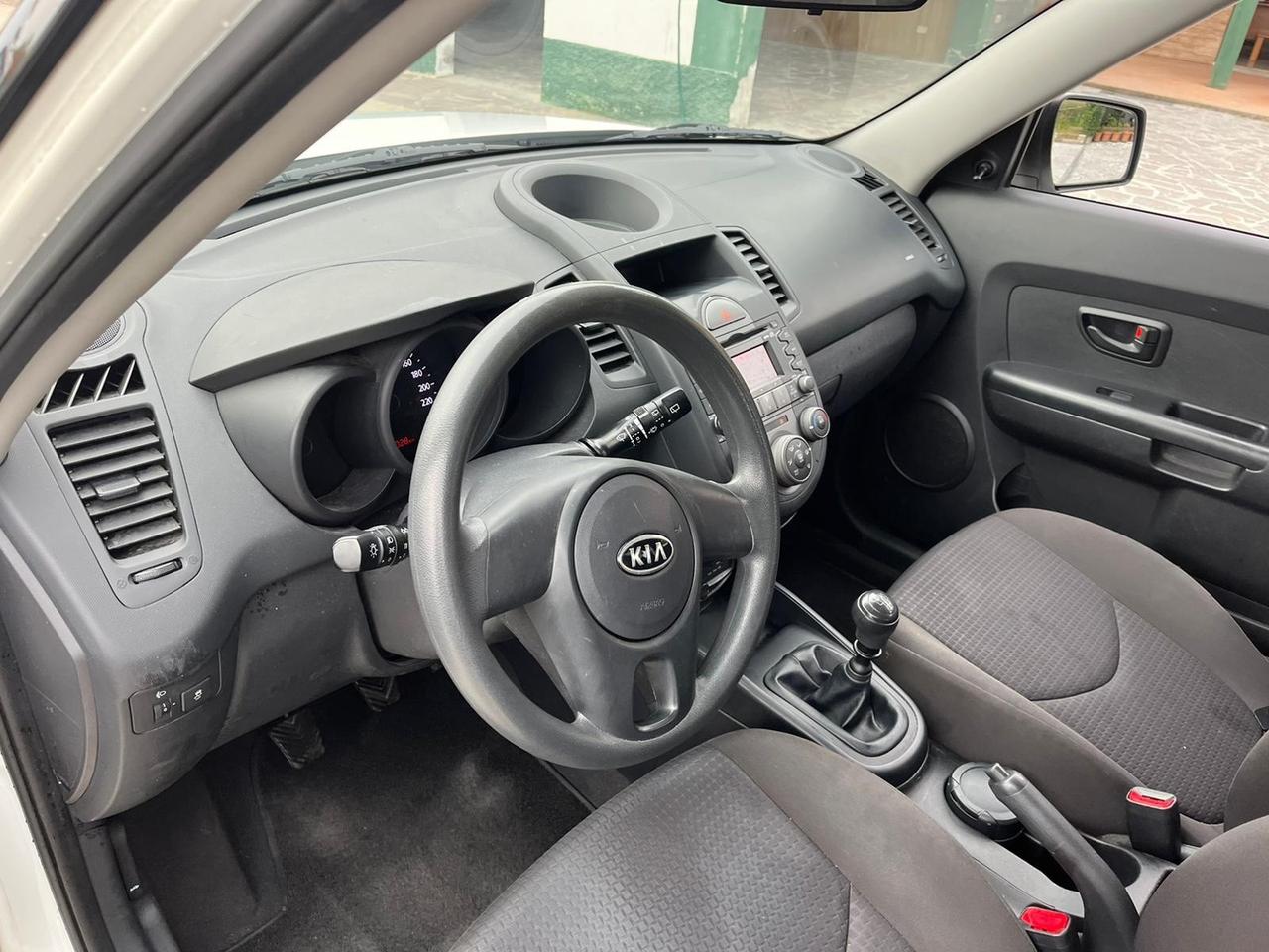 Kia Soul 1.6 CRDi VGT Active neopatentati