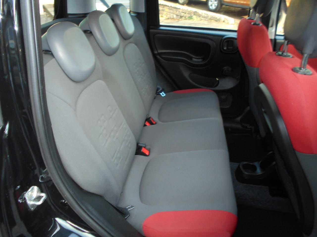 Fiat Panda 1.2 Lounge 5 posti