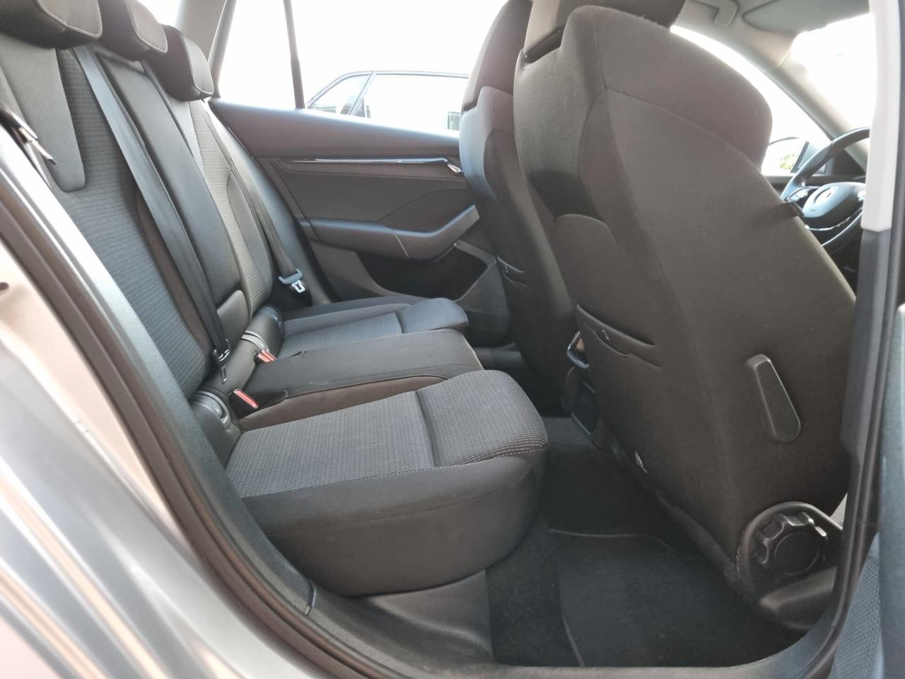 Skoda Octavia IV Wagon 2.0 tdi evo Executive 150cv dsg
