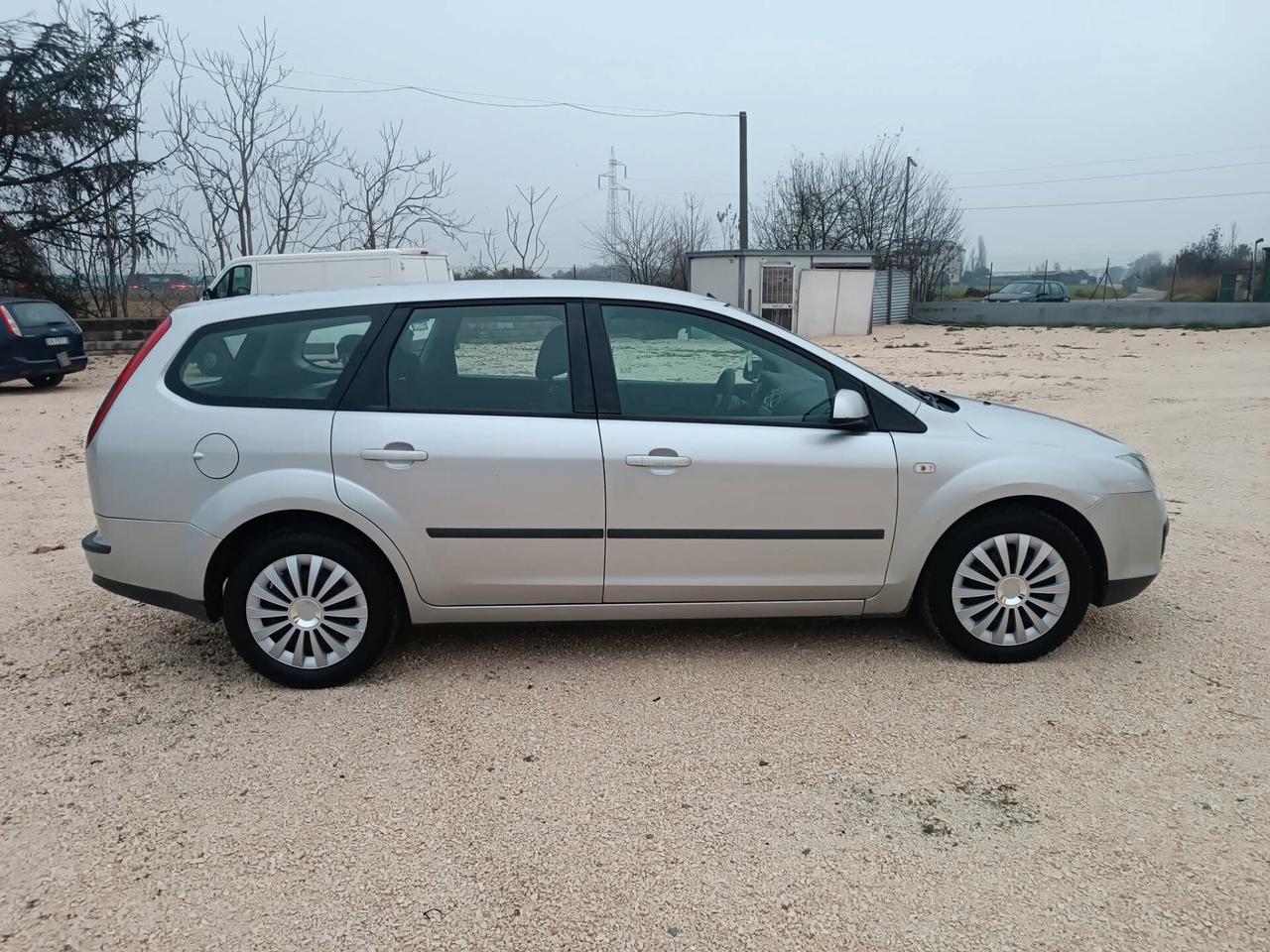 Ford Focus 1.8 diesel garanzia