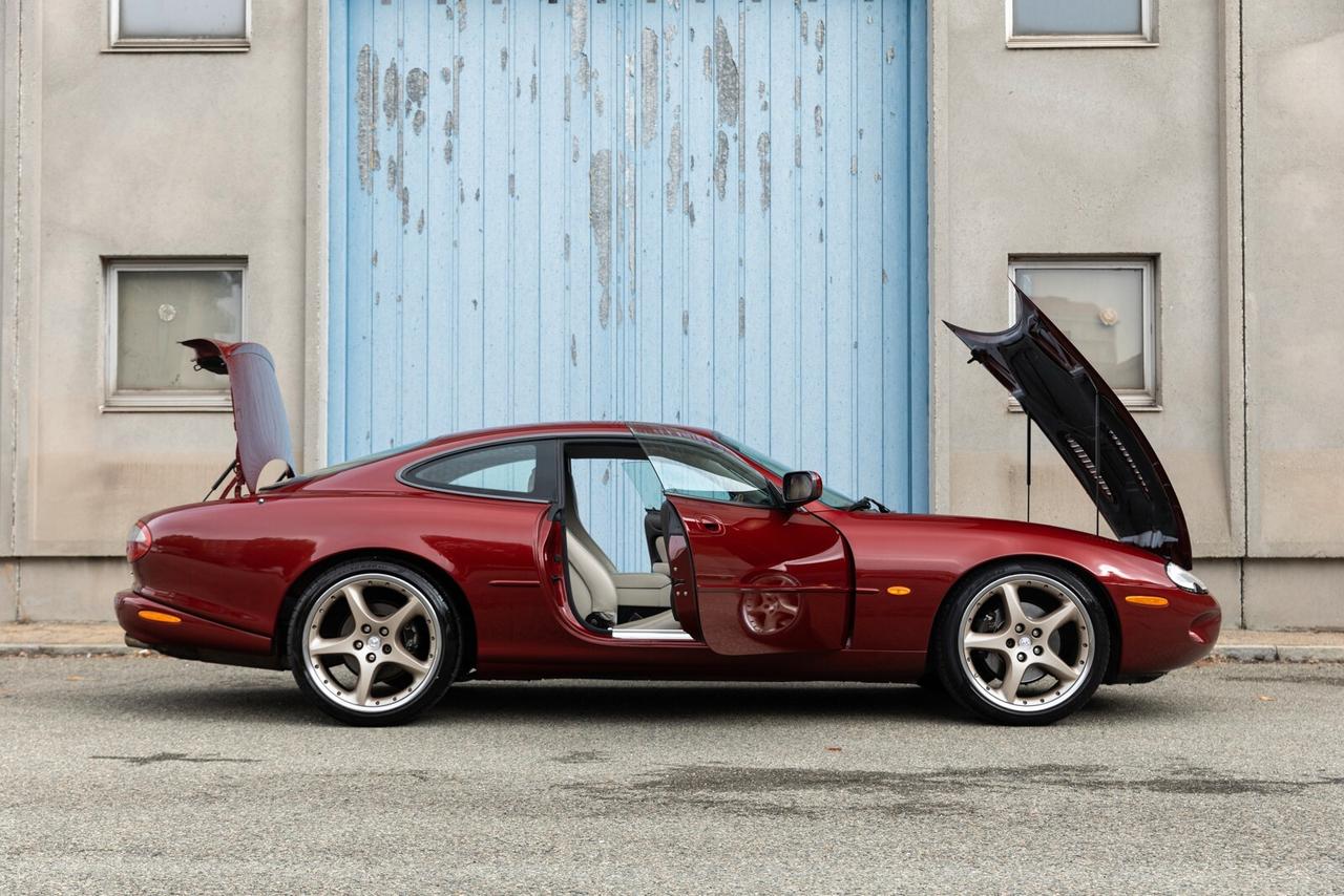 Jaguar XK XKR 4.0 Coupé