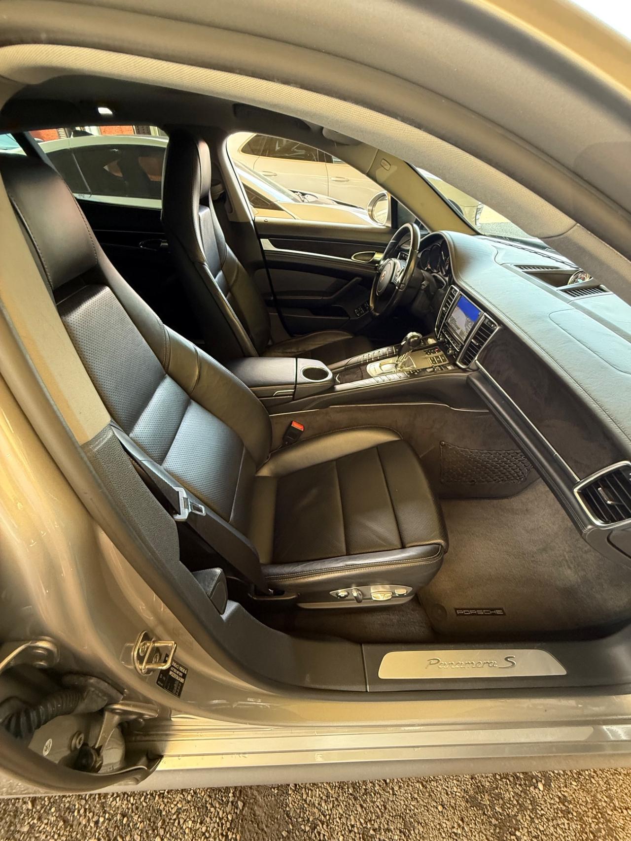 Panamera 4.8 4S-rate-scarico sportivo -permute