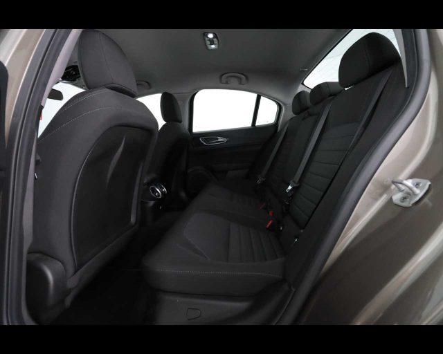 ALFA ROMEO Giulia 2.2 Turbodiesel 160 CV AT8 Business