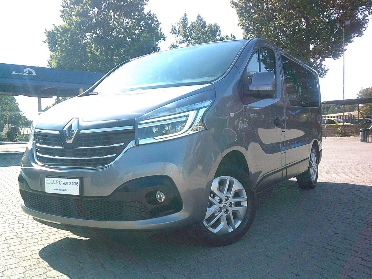Renault Trafic T27 2.0 dCi 145CV PC-TN Zen Energy