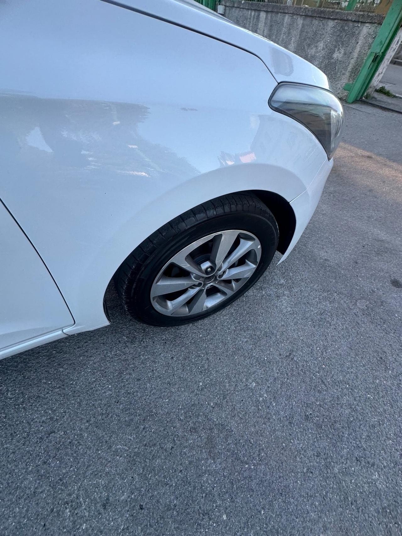 Hyundai i20 1.2 84 CV 5 porte Style