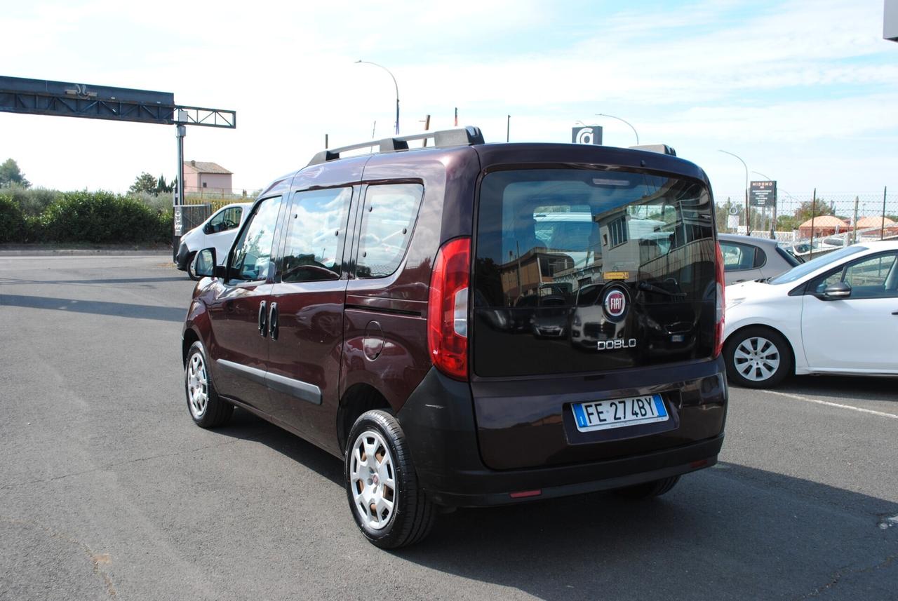FIAT DOBLO' 1.4 BENZ/GPL 95 CV, 7 POSTI