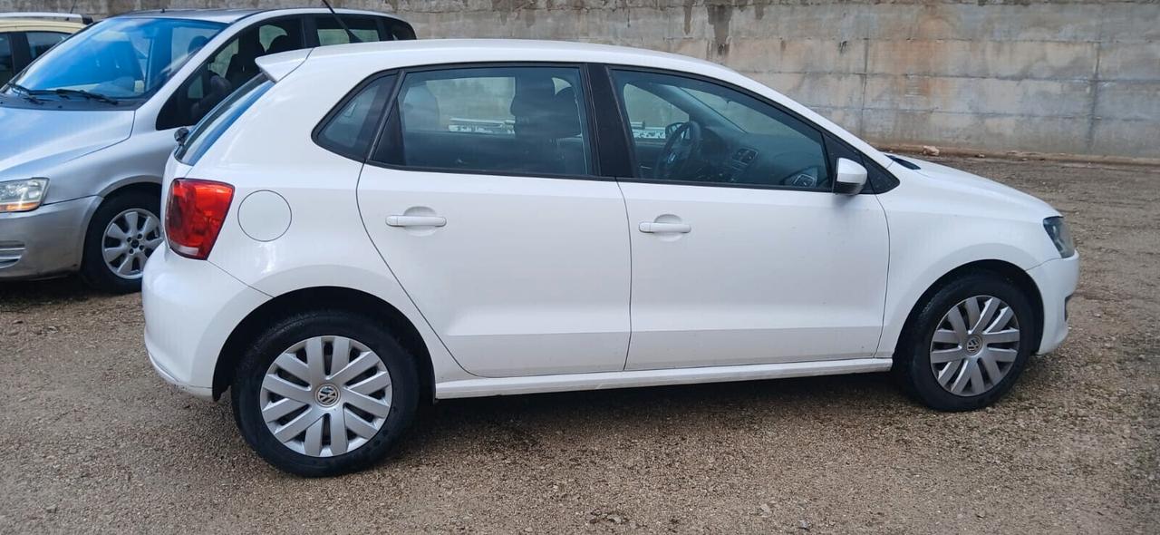 Volkswagen Polo 1.2 TDI Comfortline - 2014