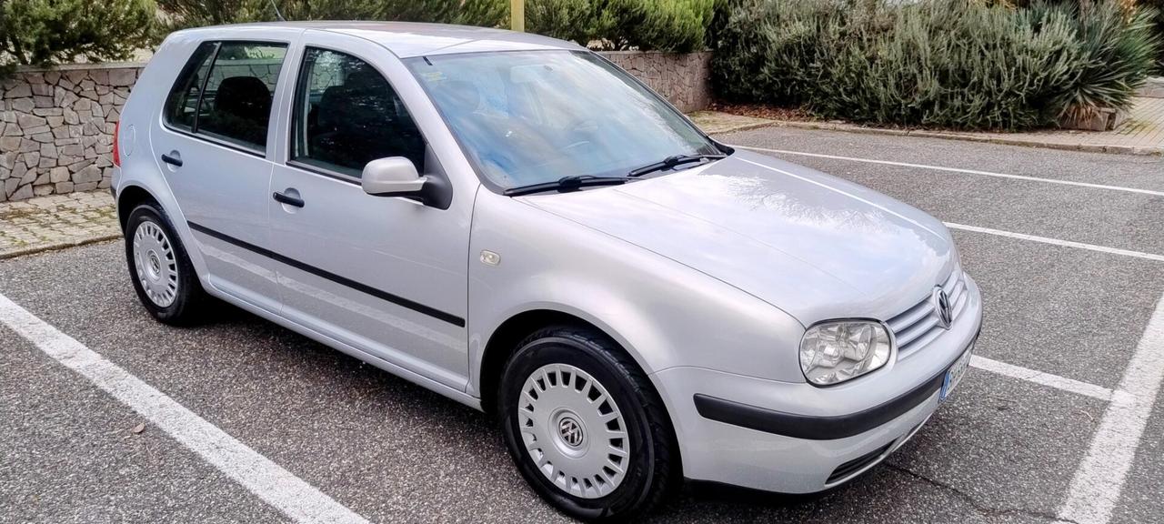 Volkswagen Golf 1.6 16V cat 5 porte Comfortline