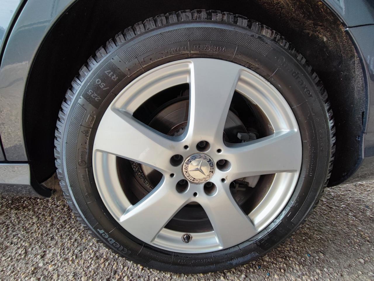 Mercedes-benz C 180 d Auto Premium