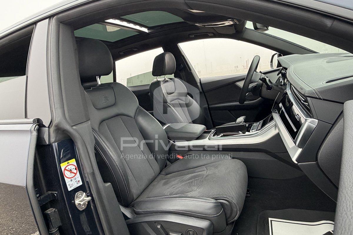 AUDI Q8 50 TDI 286 CV quattro tiptronic Sport