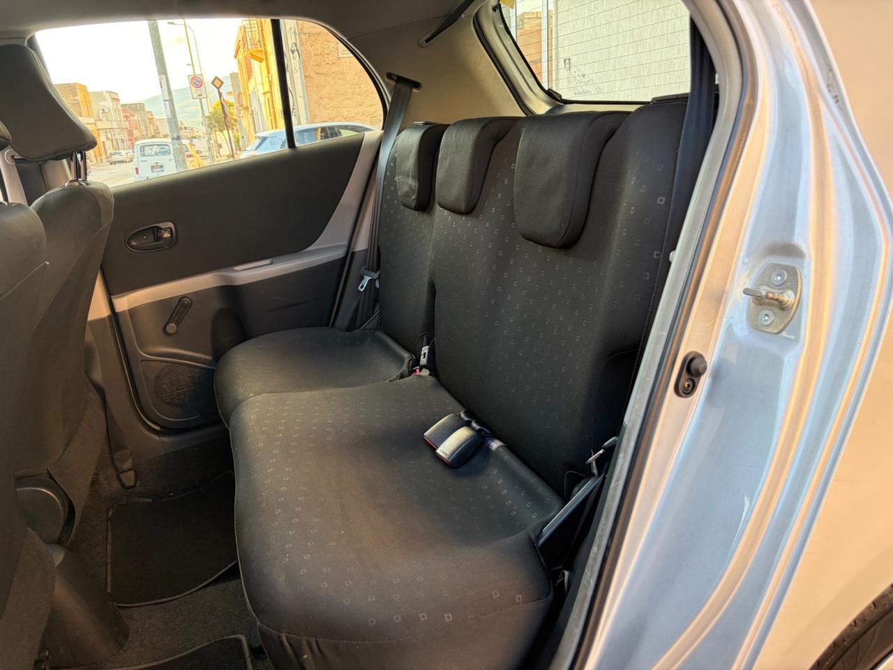 Toyota Yaris 1.3 5 porte