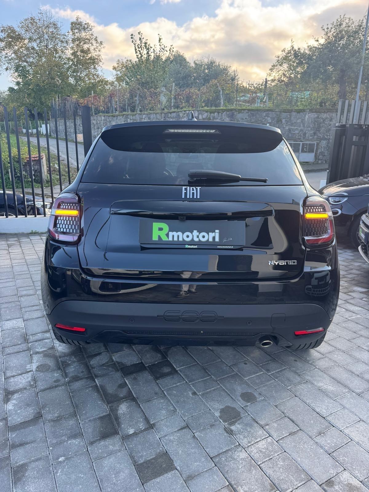 Fiat 600 Hybrid 100 CV DCT MHEV La Prima