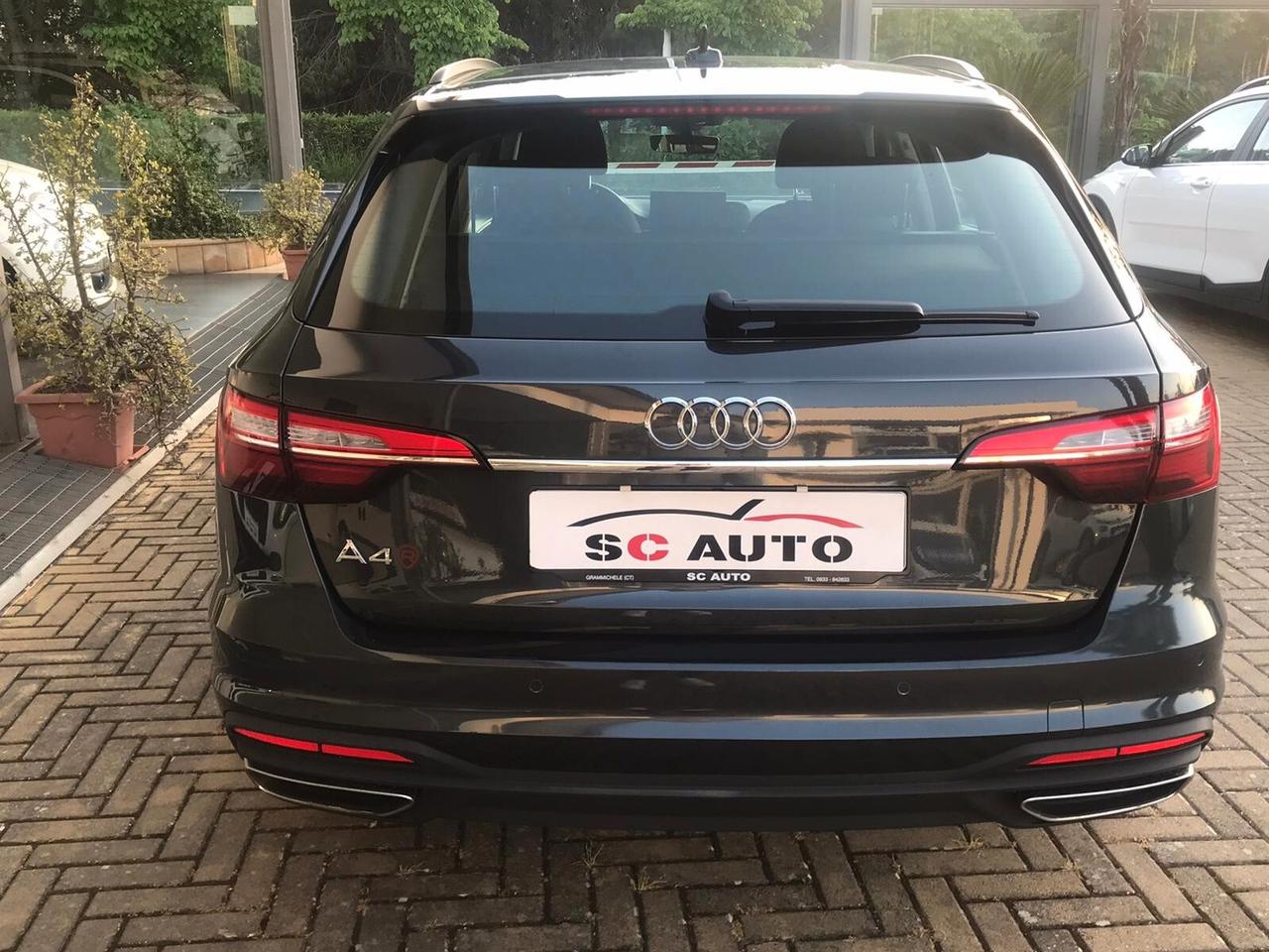 Audi A4 Avant 40 TDI quattro S tronic Business