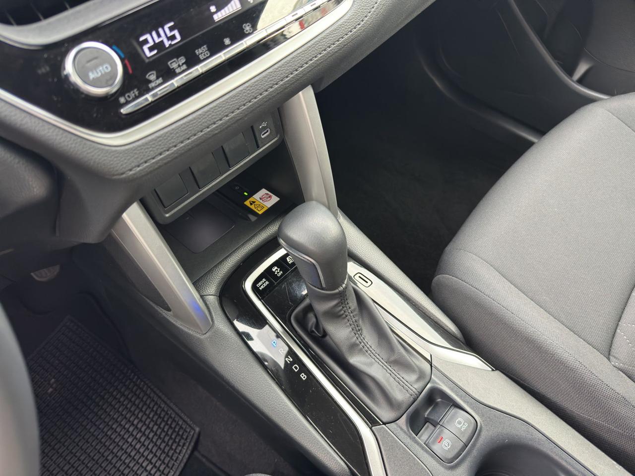 Toyota Corolla Cross 1.8h Trend fwd 140cv e-cvt